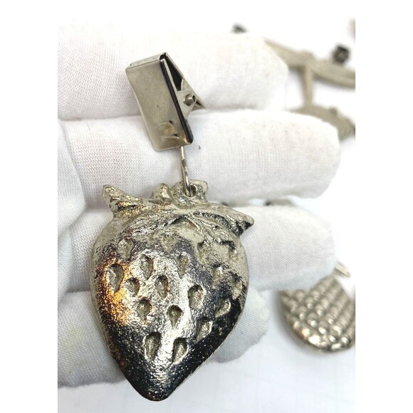 Tradewind Bay Tablecloth Weights Lot 16 Butterfly Dragonfly, Strawberries, Cow - Picture 13 of 16